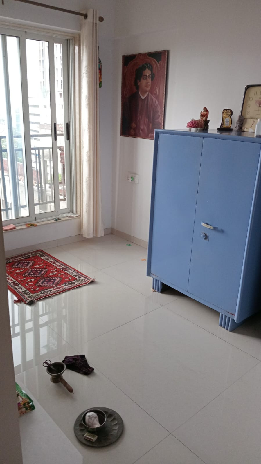 2 BHK Apartment in Kandivali West, Mumbai — photo 6