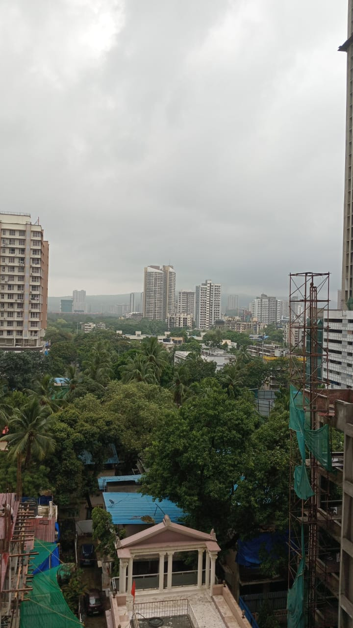 2BHK Ready to Move sale Near Station, Kandivali West