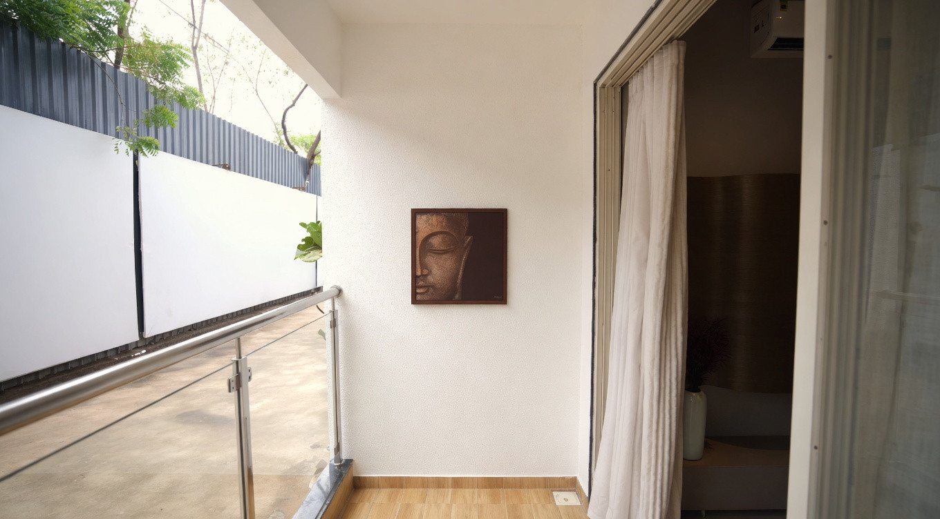 Attached Balcony