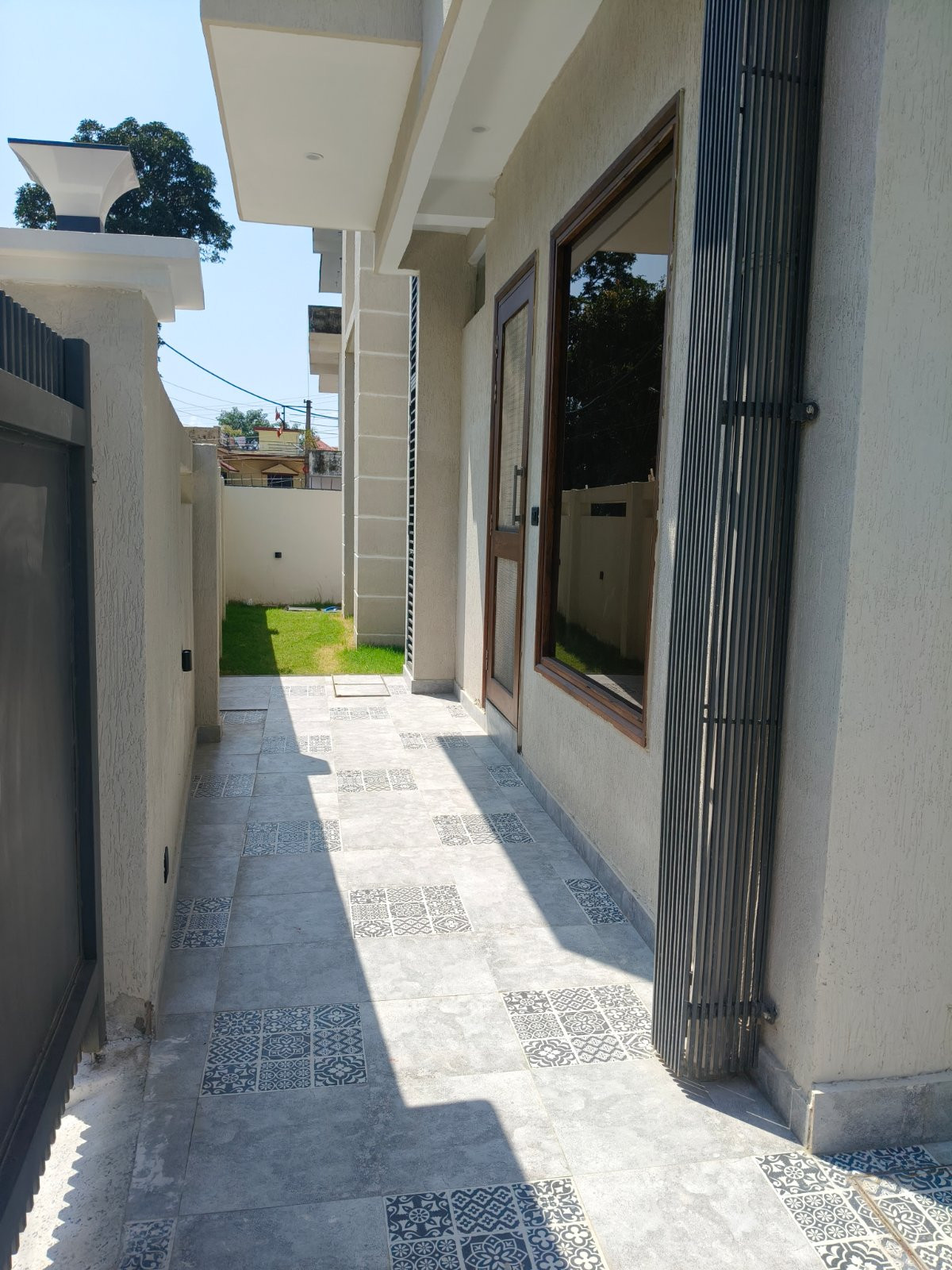 Side Garden