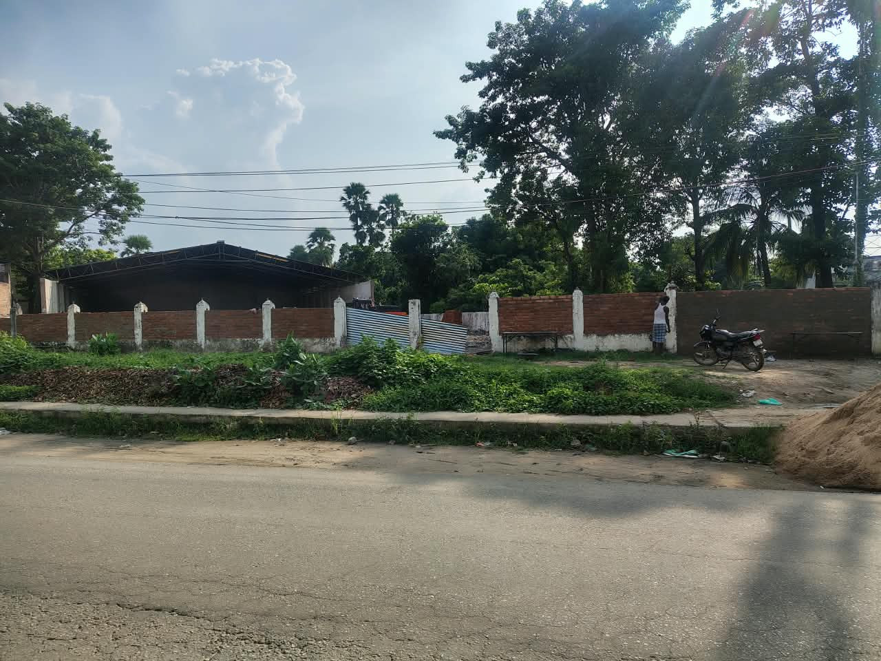 Residential plot in Hajipur — hero photo