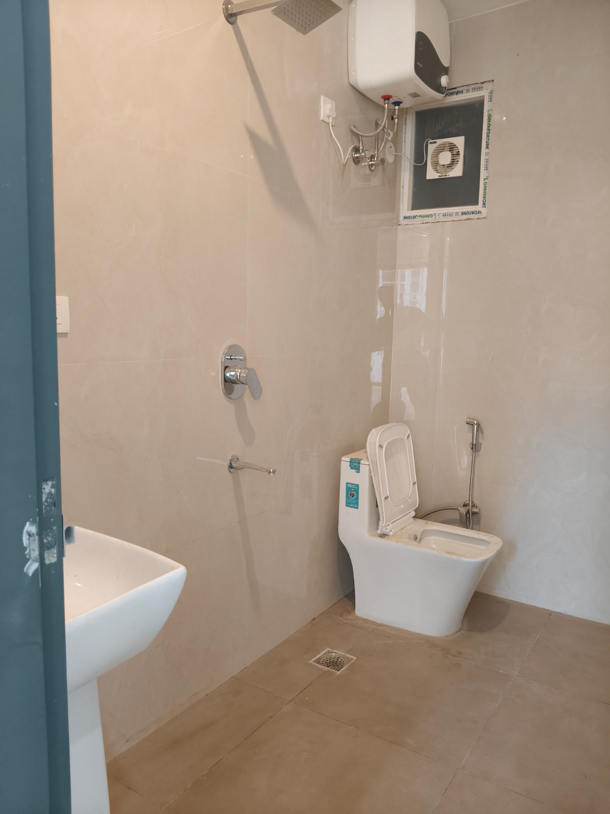 Guest washroom