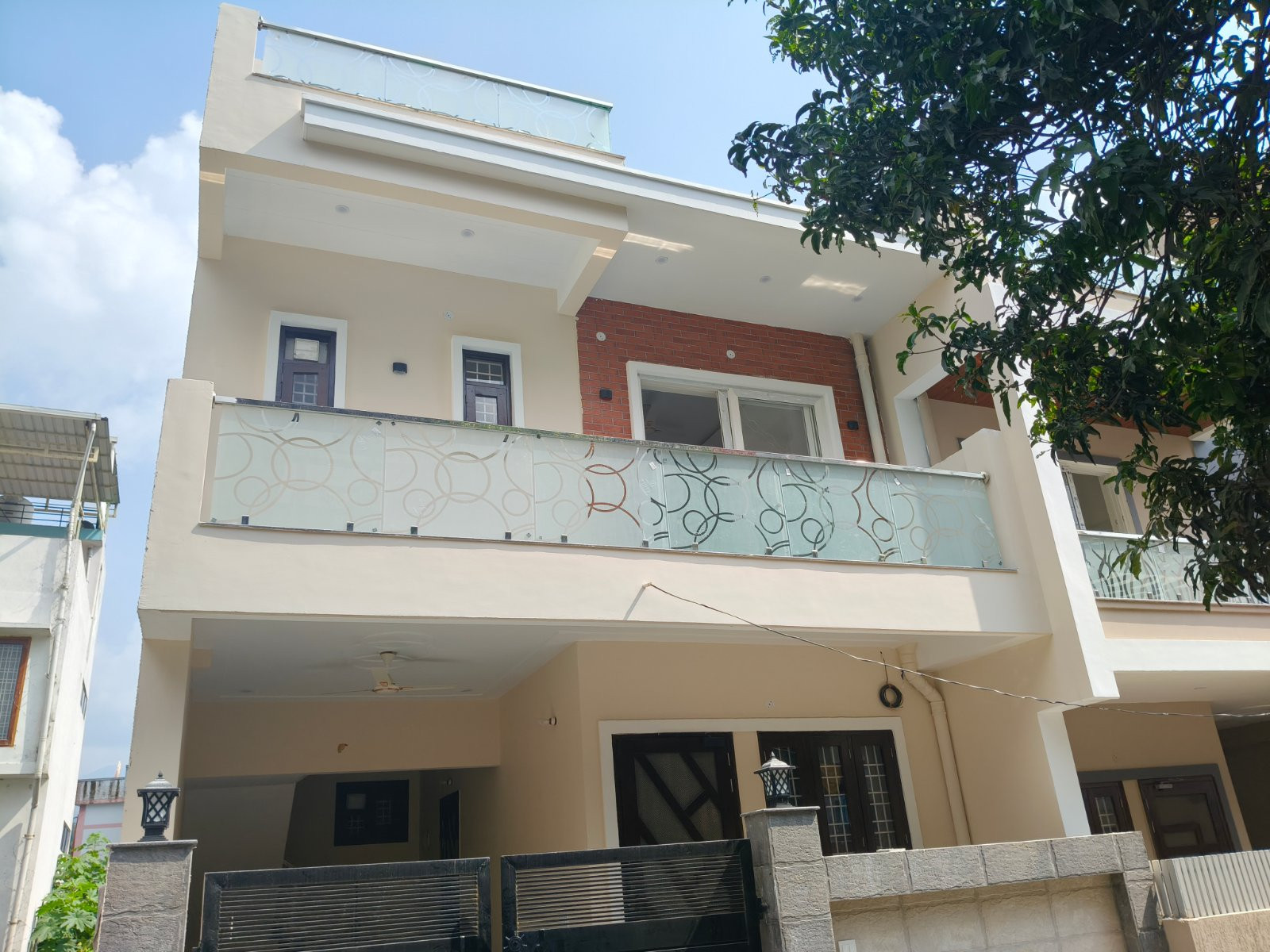 Duplex — 3 BHK in Sahastradhara Road
