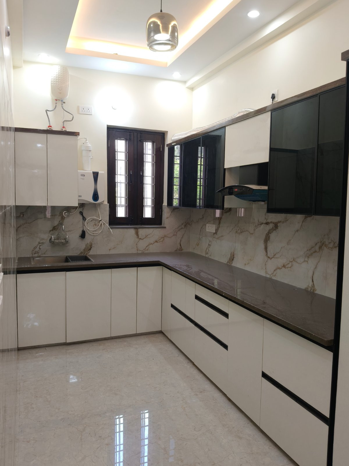 Modular kitchen