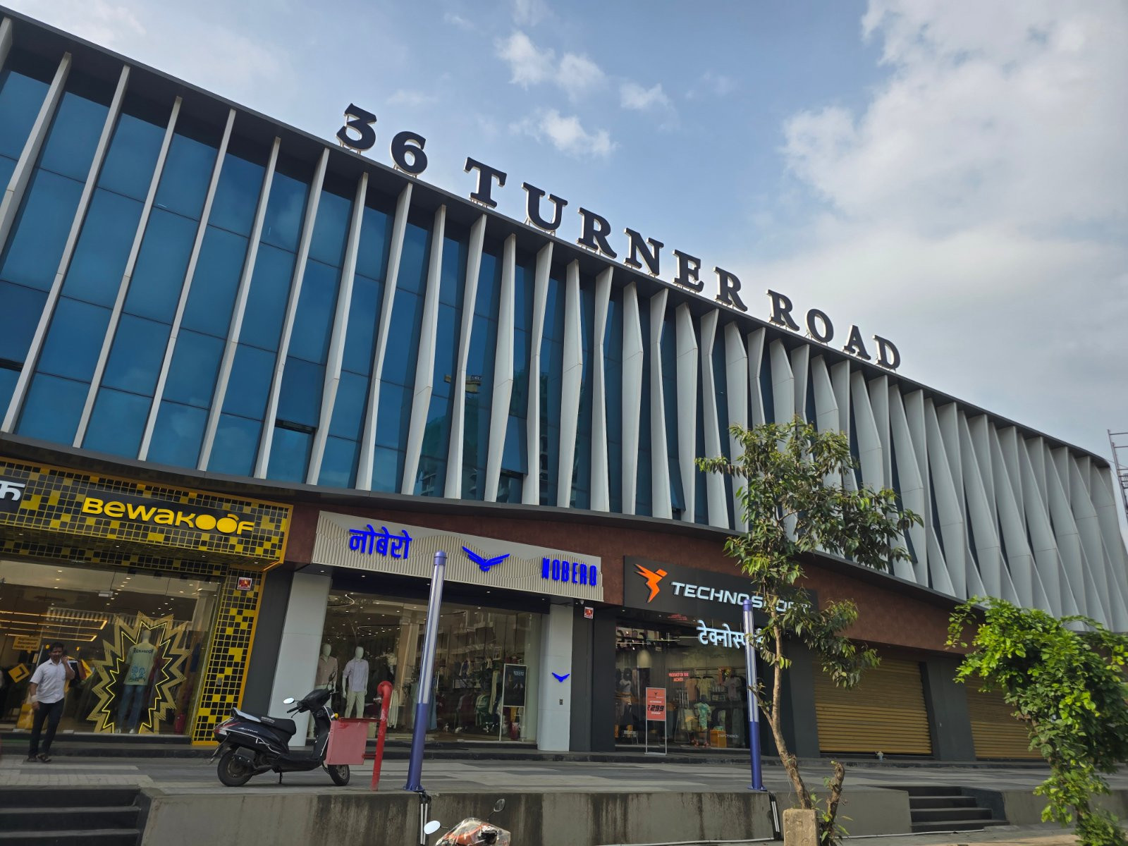 COMMERCIAL SHOP FOR RENT IN VIRAR WEST