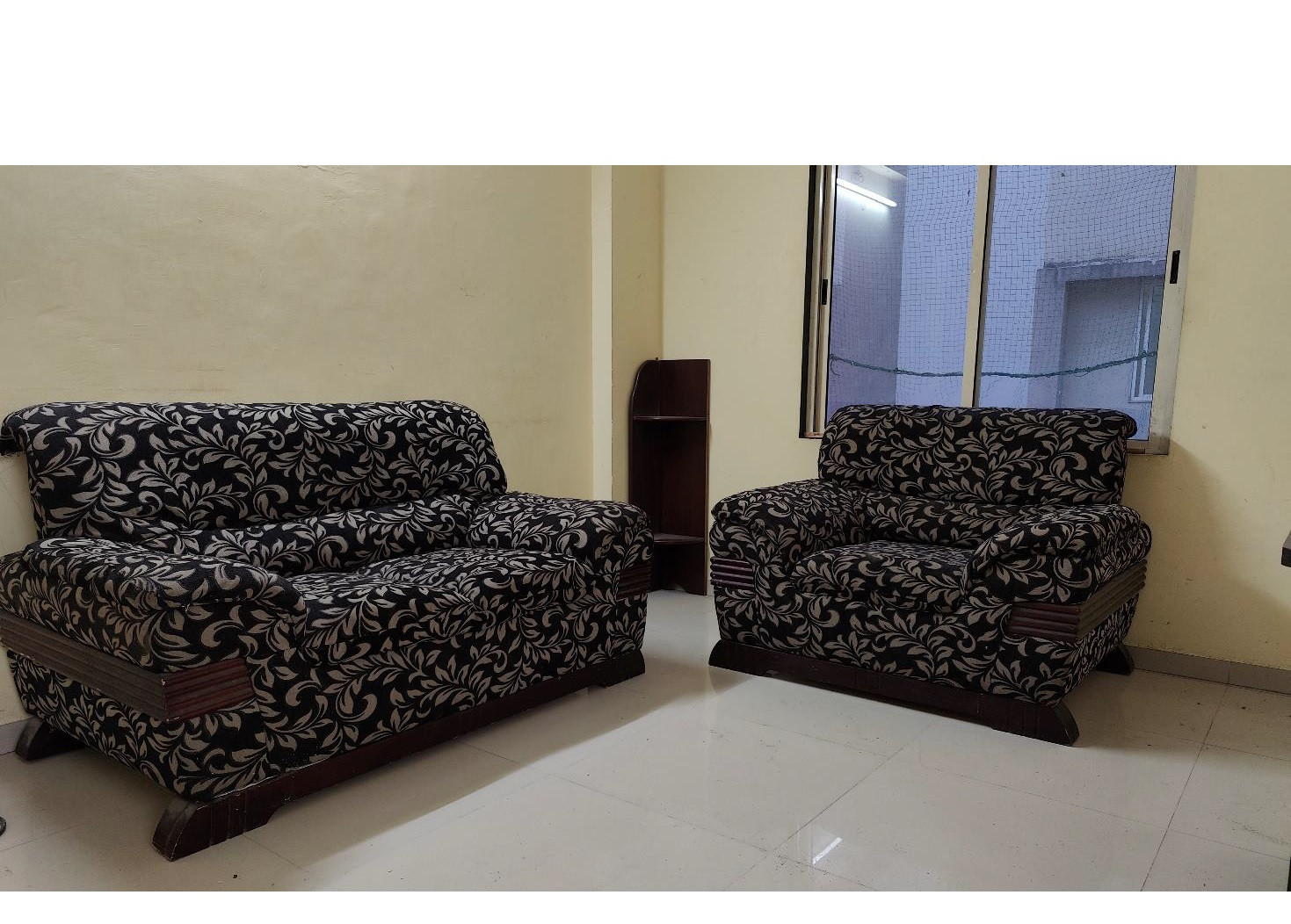 2 BHK Apartment in Thaltej, Ahmedabad — photo 2