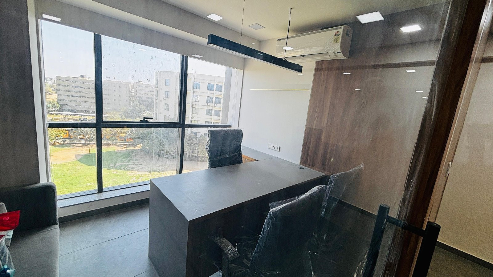 Furnished Office for Rent in K P Epitome, Makarba | 1706 Sq.Ft | 2 Cabin | 1 Conference | 26 Workstations | Ahmedabad