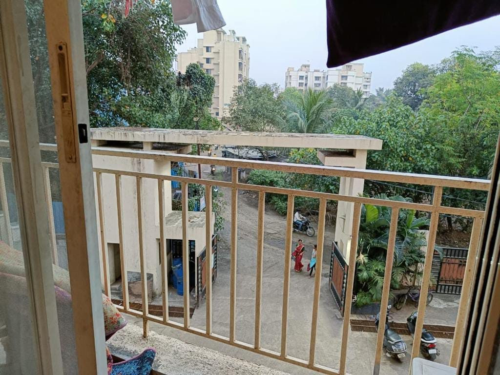 1 BHK Apartment for sale in Thane West, Thane