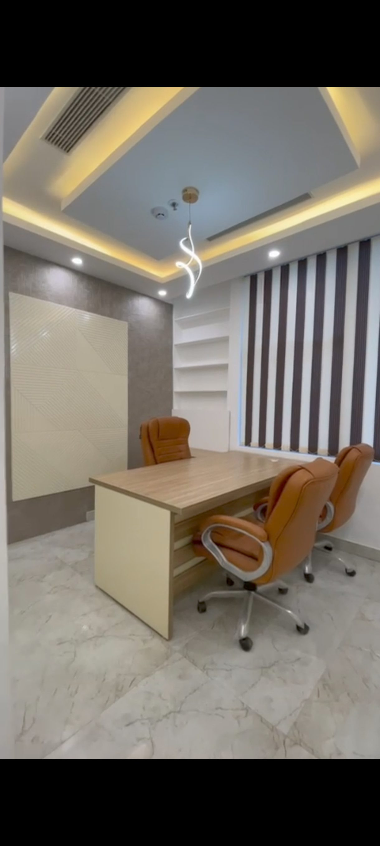 Office for rent in Greater Noida West Road, Noida