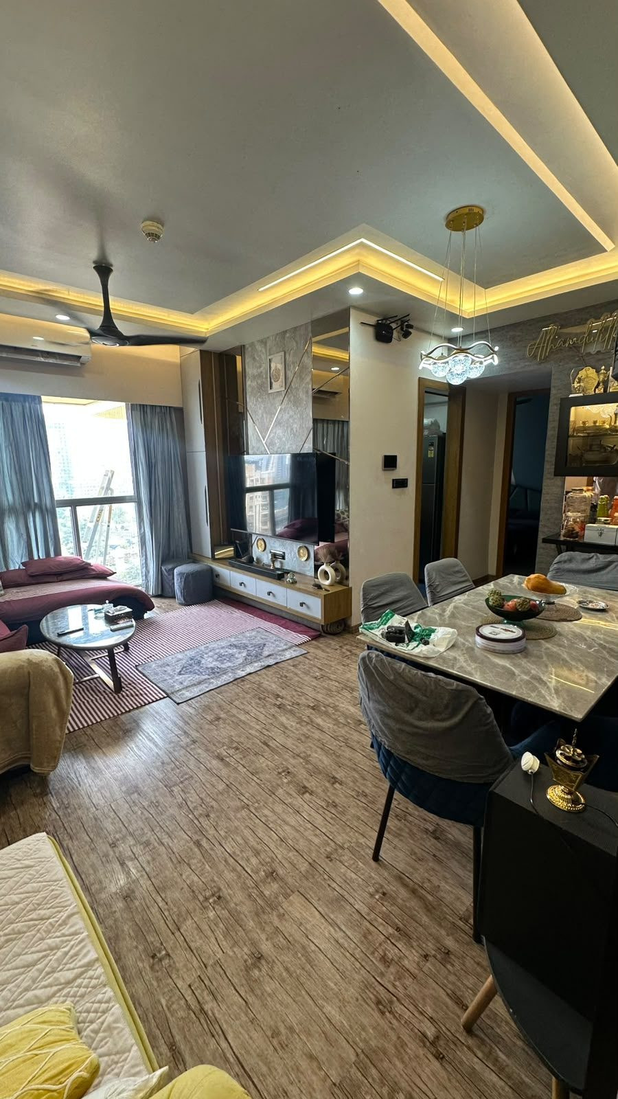 Apartment in Mumbai City, Mumbai — hero photo