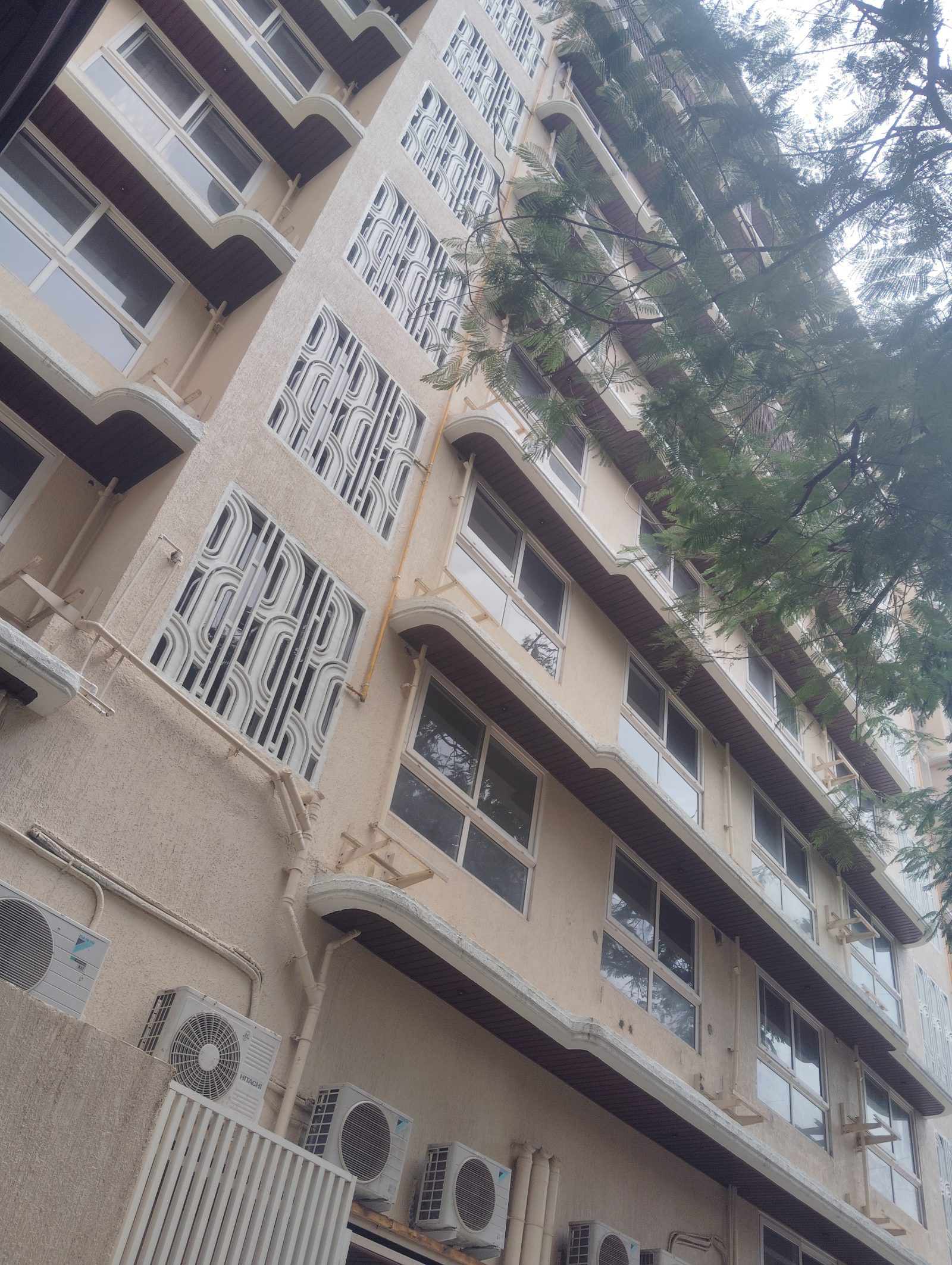 Apartment in Mumbai City, Mumbai — hero photo