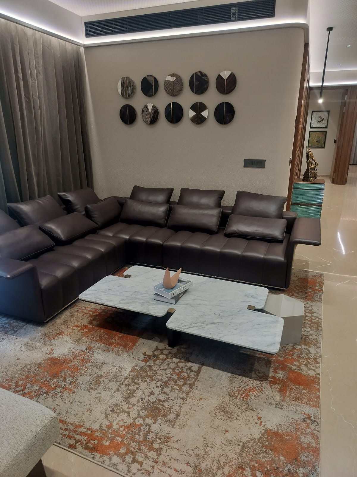 4 BHK Apartment in Ahmedabad — photo 8