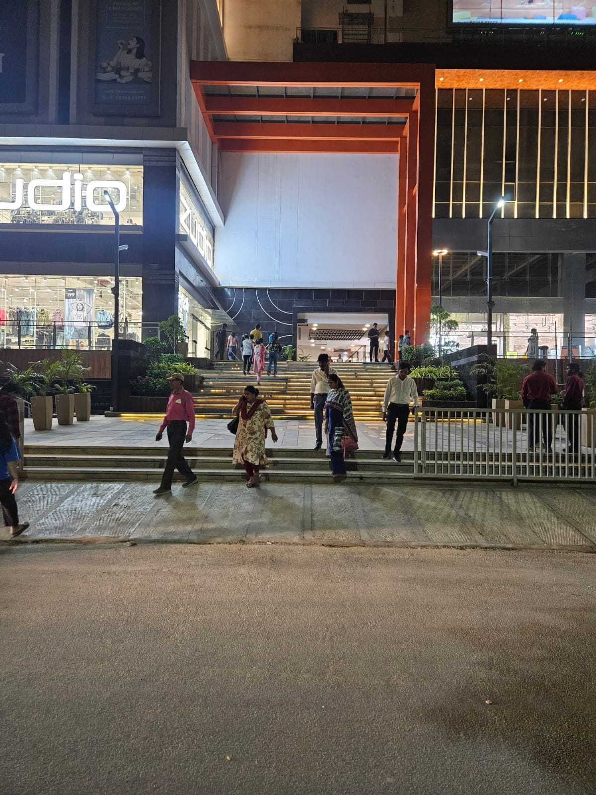 Shop / Retail in Alpha II, Greater Noida — hero photo
