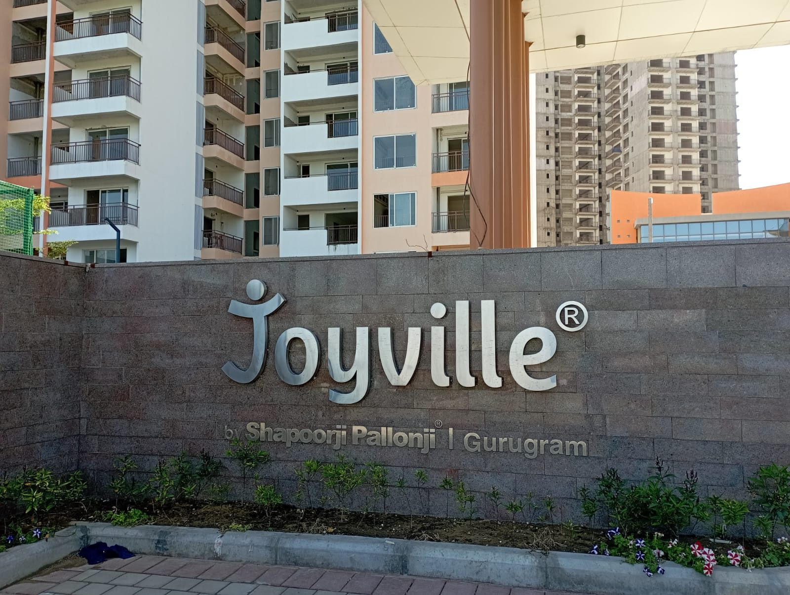 2 BHK Apartment for rent in Sector 102, gurugram