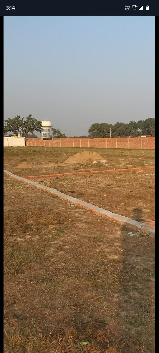 Residential plot in Jhalwa, Prayagraj — hero photo