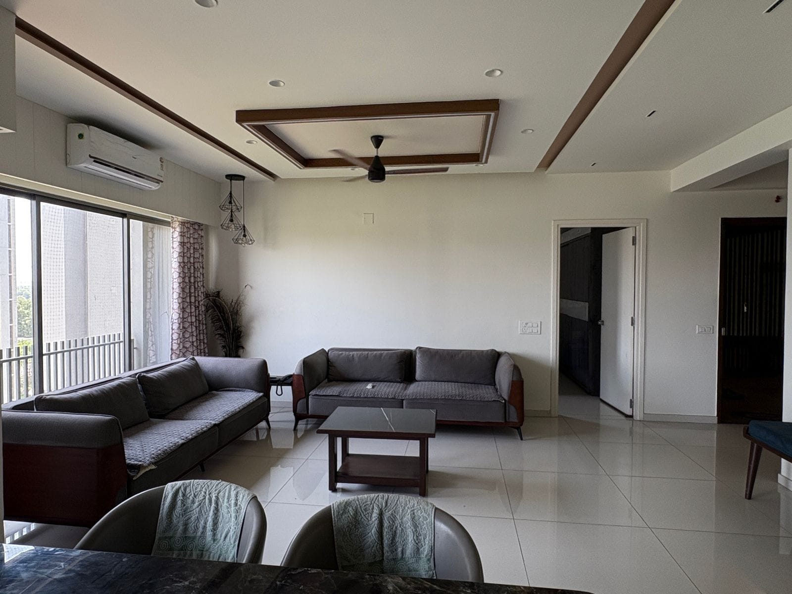 4 BHK Apartment in Ahmedabad — photo 7