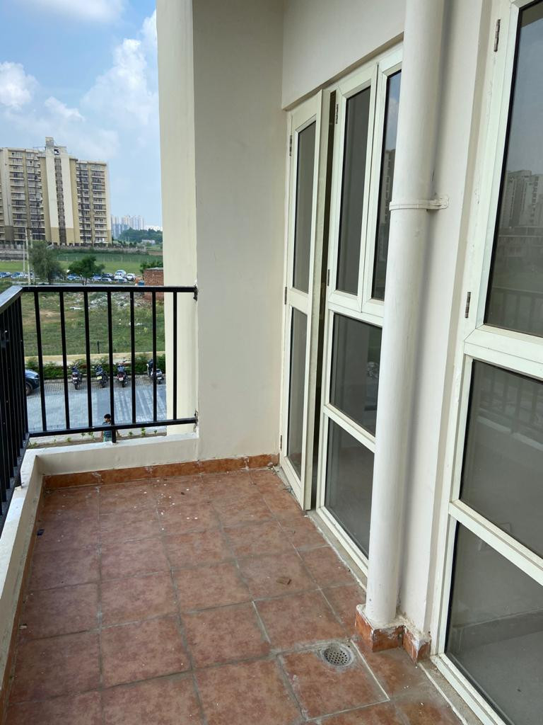 3 BHK IN Gurgaon Sector 92