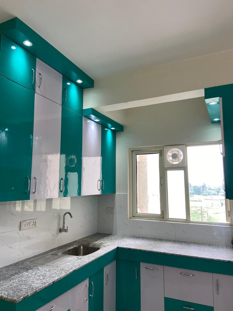 3 BHK Apartment in gurugram — photo 6