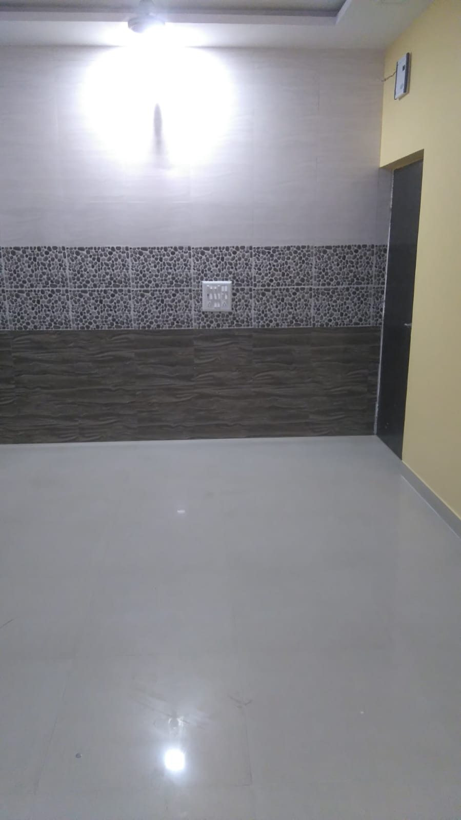 2 BHK Apartment for rent in Naranpura, Ahmedabad
