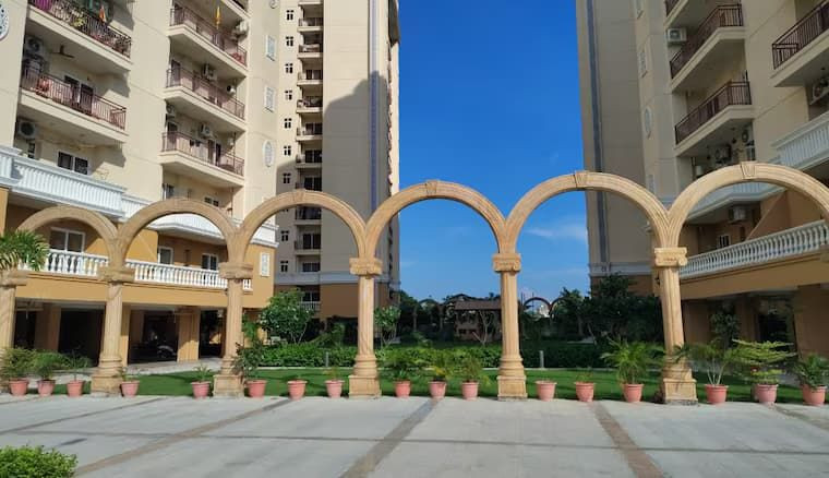 2 BHK Apartment in Vrindavan Yojna, Lucknow — photo 4