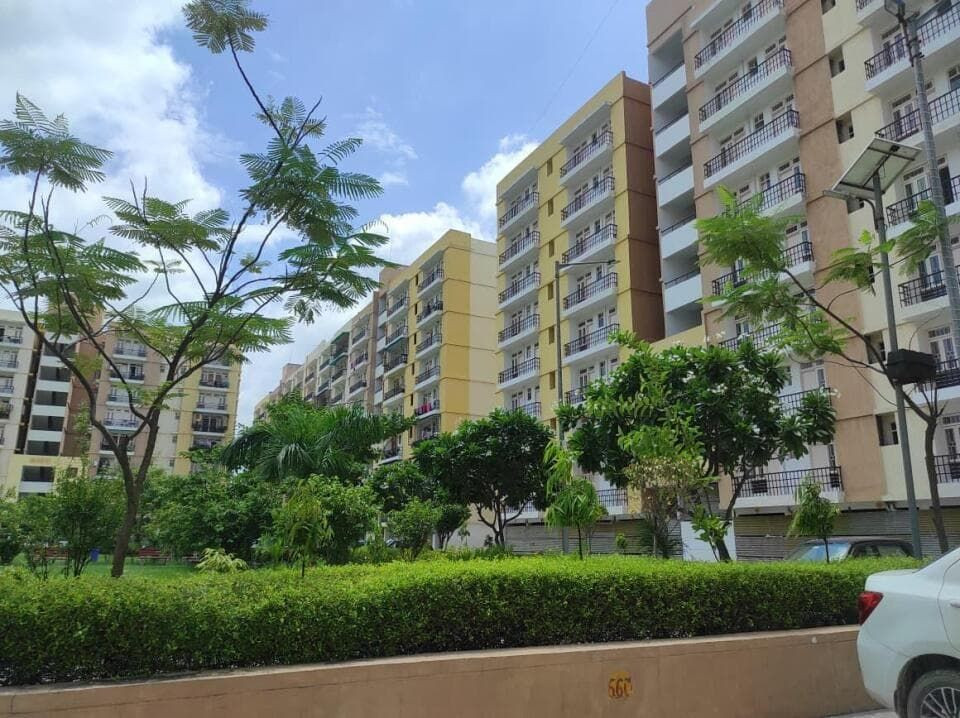 2 BHK Apartment in Vrindavan Yojna, Lucknow — photo 4