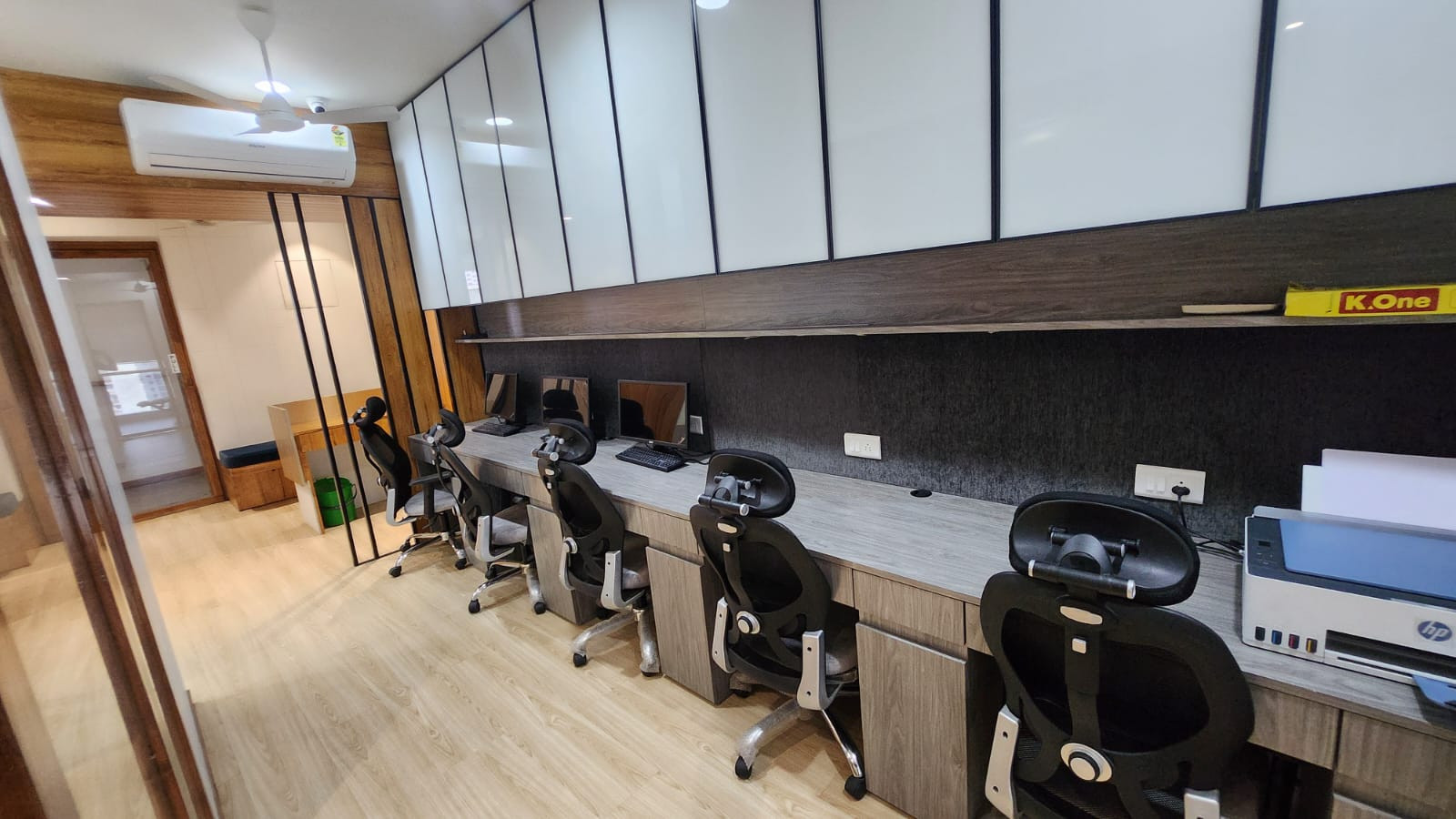 Employees Seating