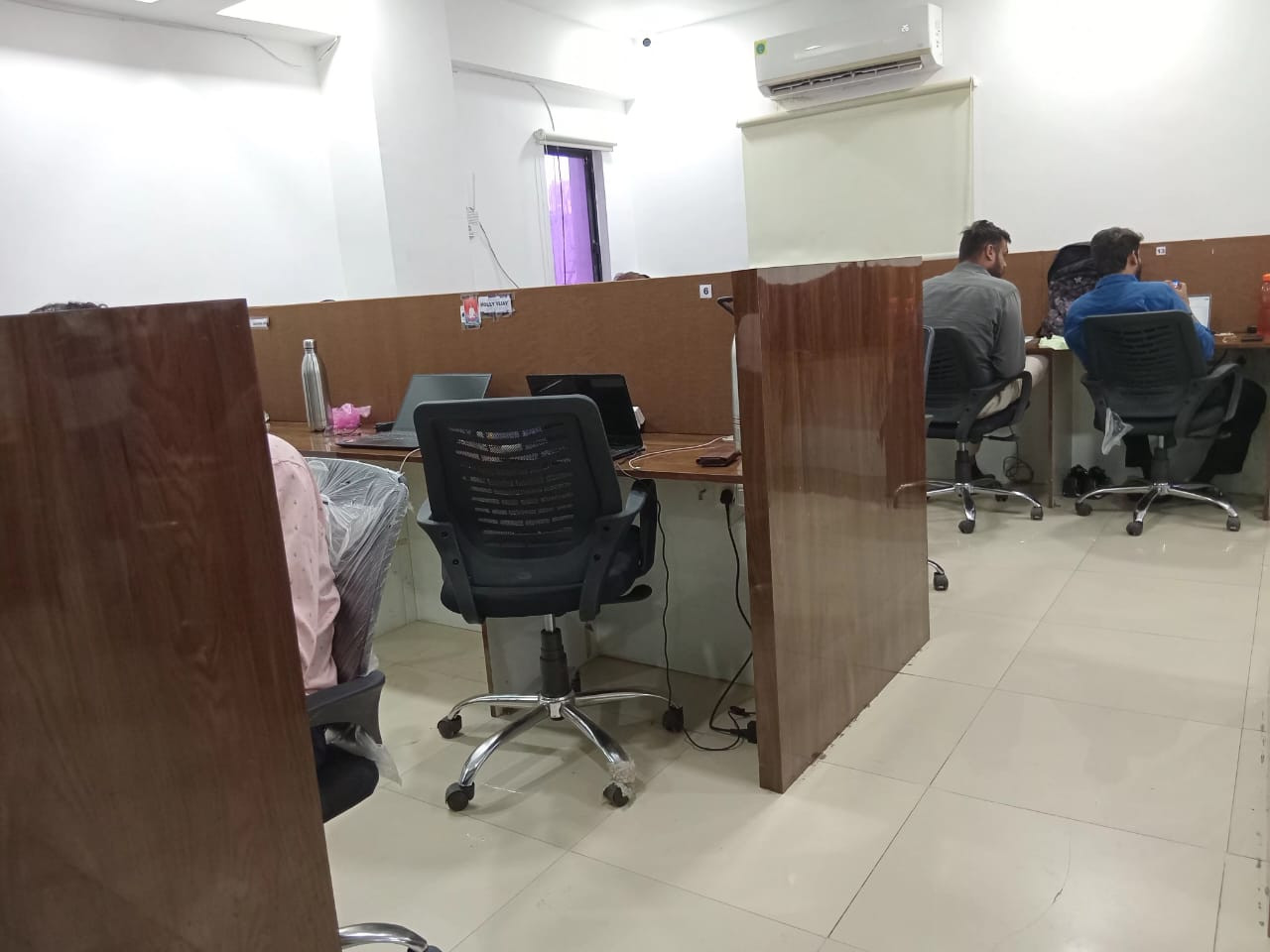 Office in Navrangpura, Ahmedabad — photo 4