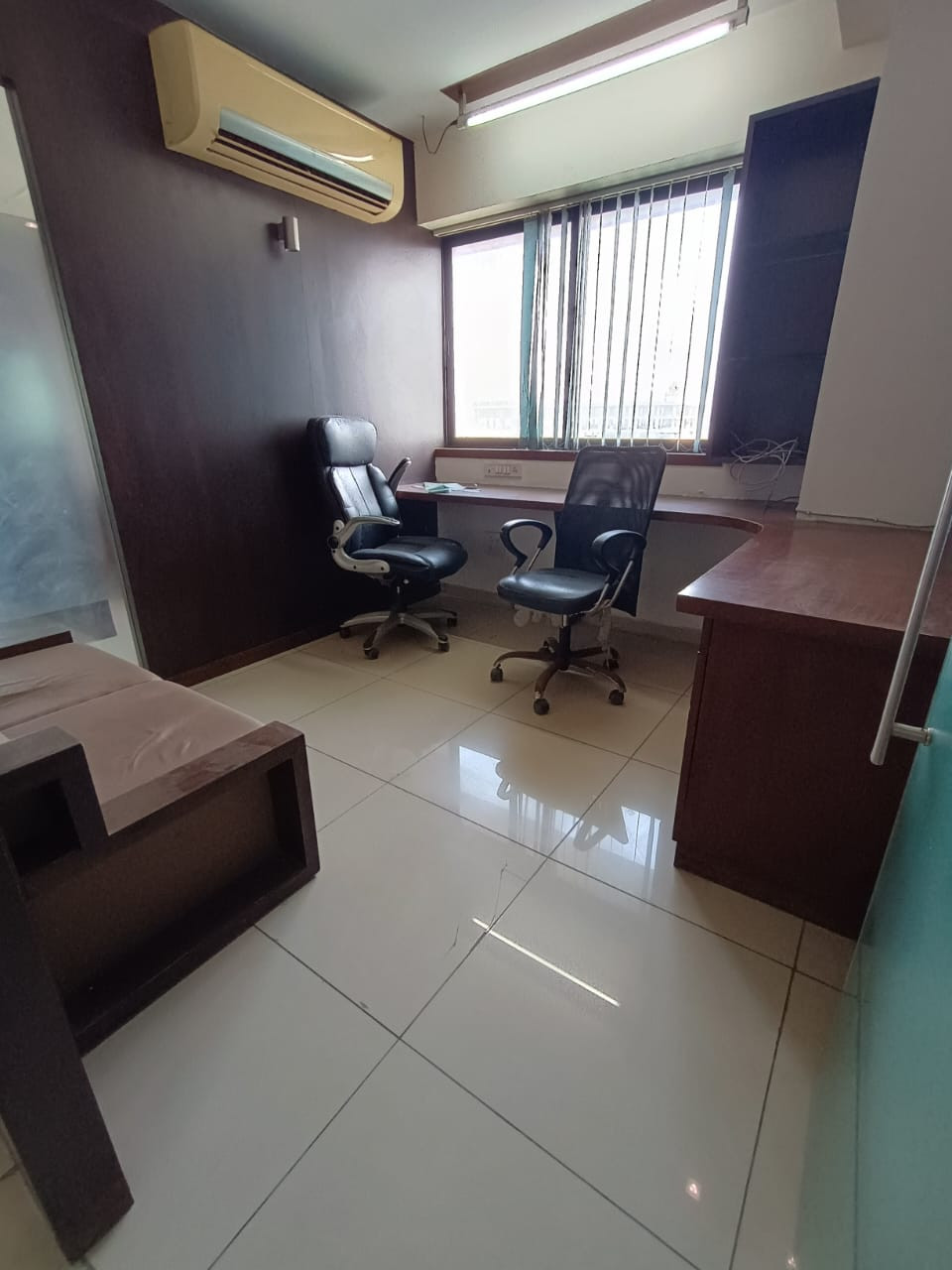 Office in Makarba, Ahmedabad — photo 5