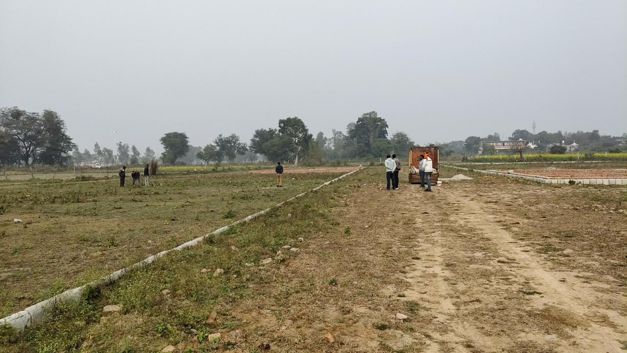 Residential plot in Gosainganj — photo 5