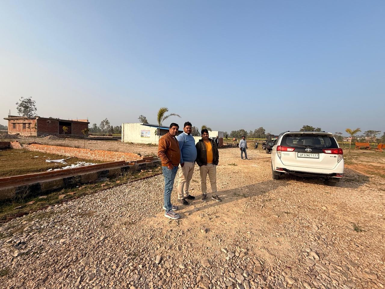 Residential plot in Gosainganj — hero photo