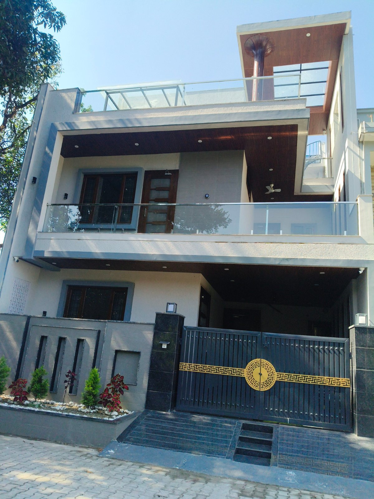 Independent House in Sahastradhara Road, Dehradun — hero photo