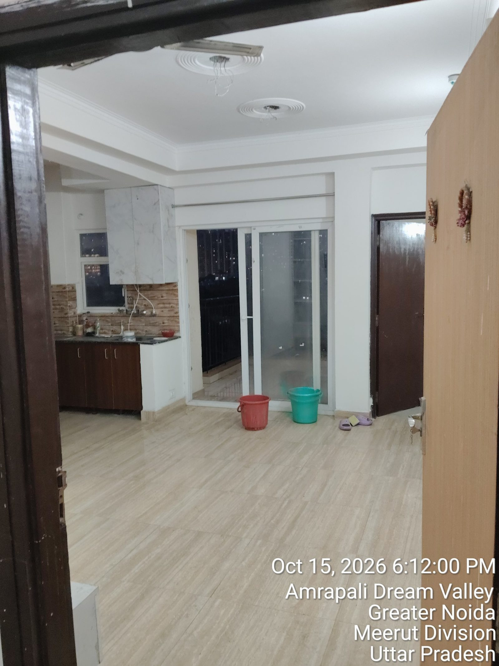 Apartment in Greater Noida West Road, Noida — hero photo