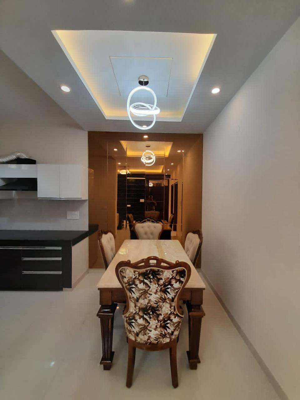2 BHK Apartment in Chhaju Majra Colony, Mohali — photo 3