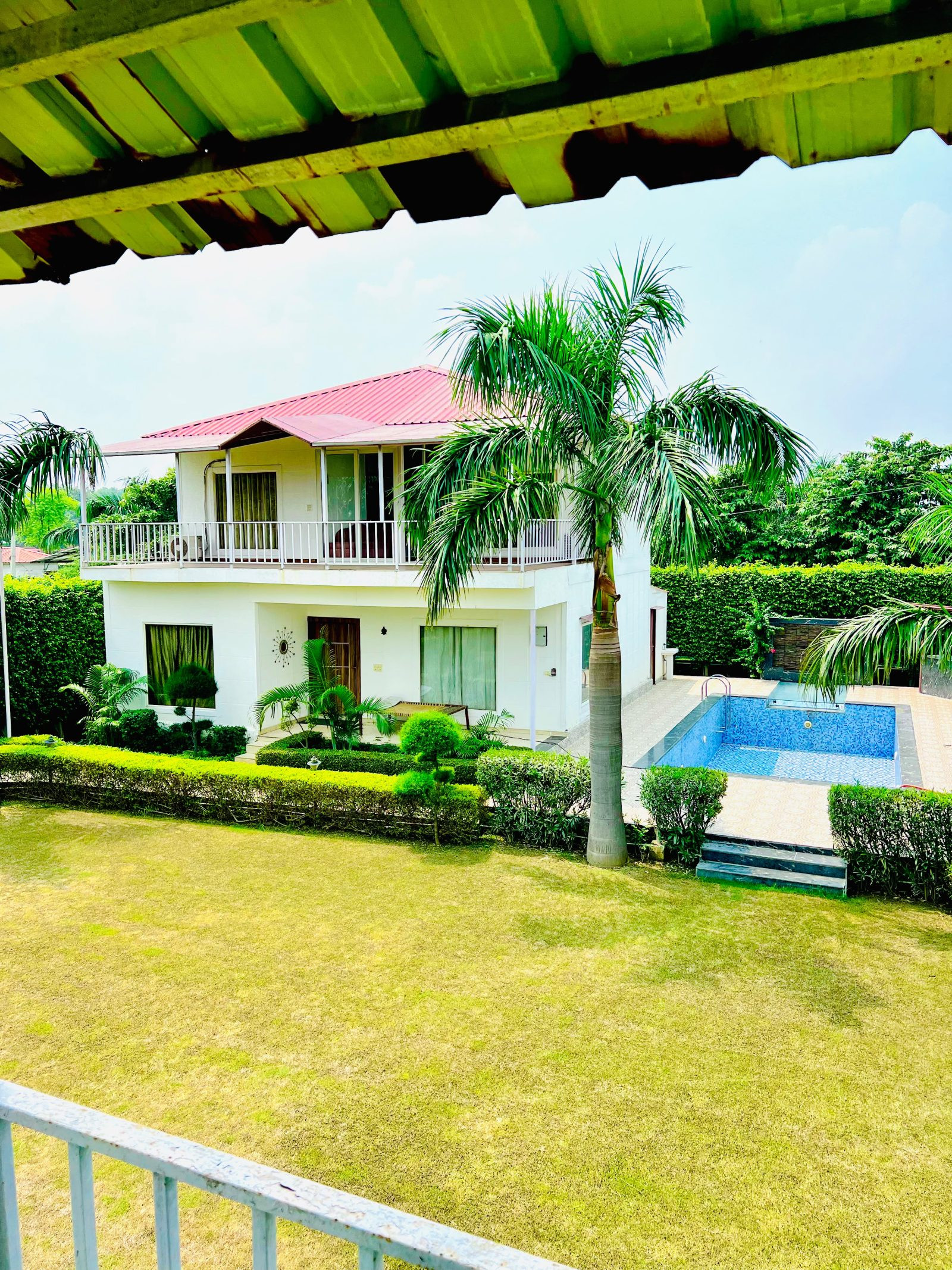 Farmhouse for sale in Sector 135, Noida