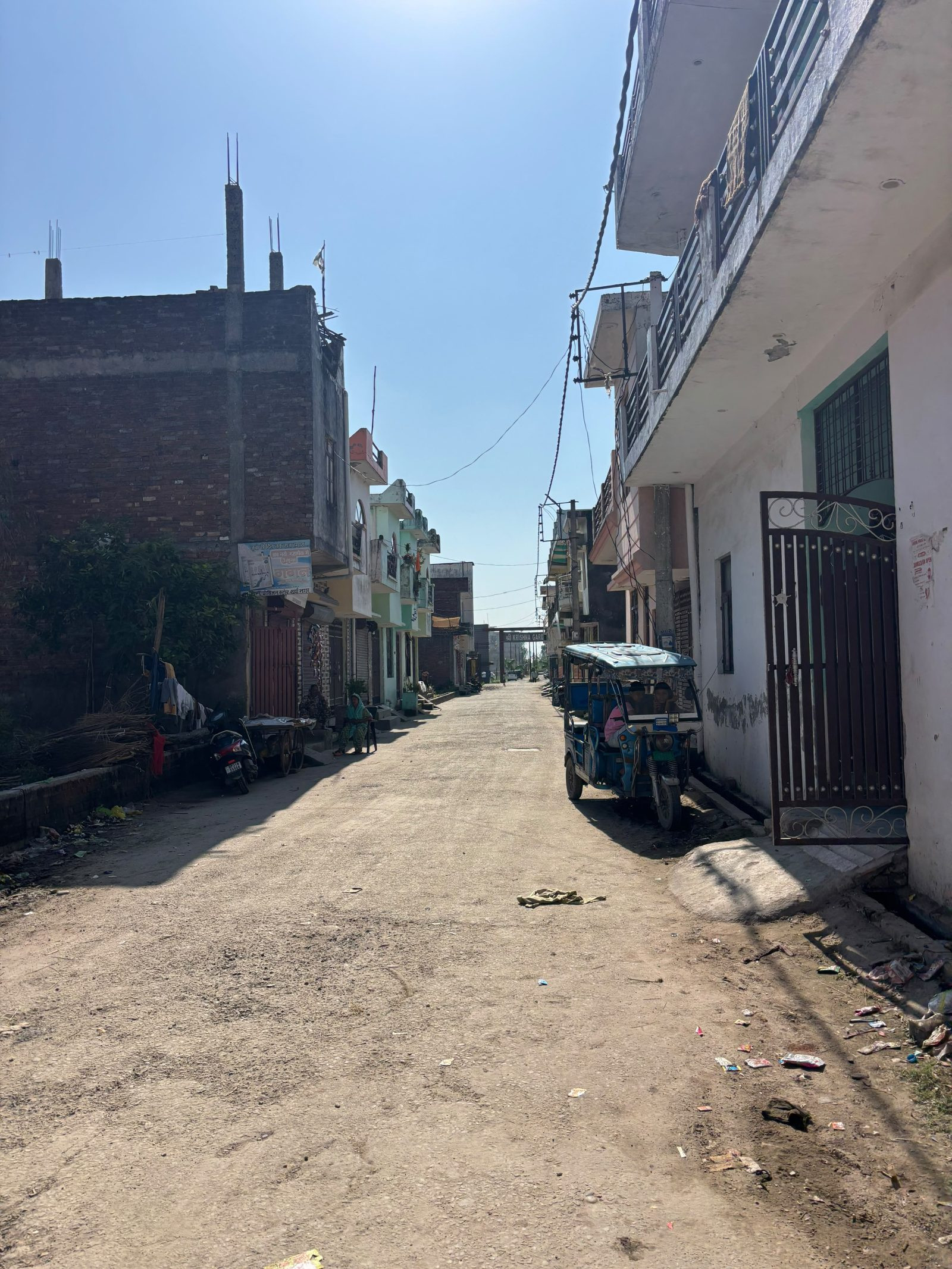 Residential plot for sale in Bahadarabad
