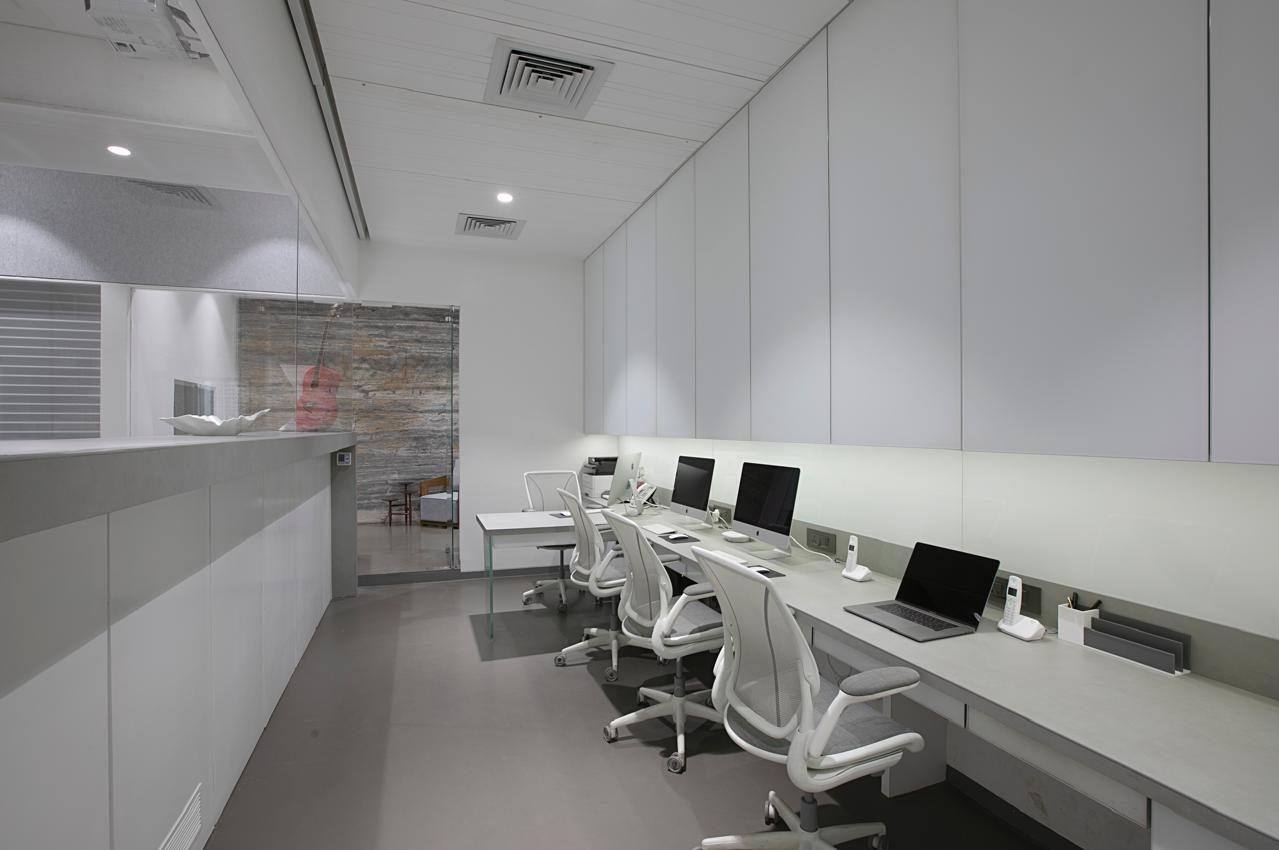 Office in Lower Parel, Mumbai — hero photo