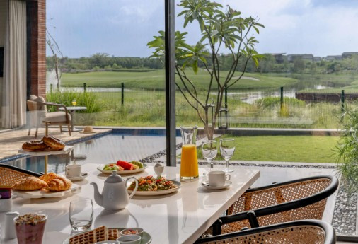 Golf Facing Plot For Sale At Glade One In Ahmedabad