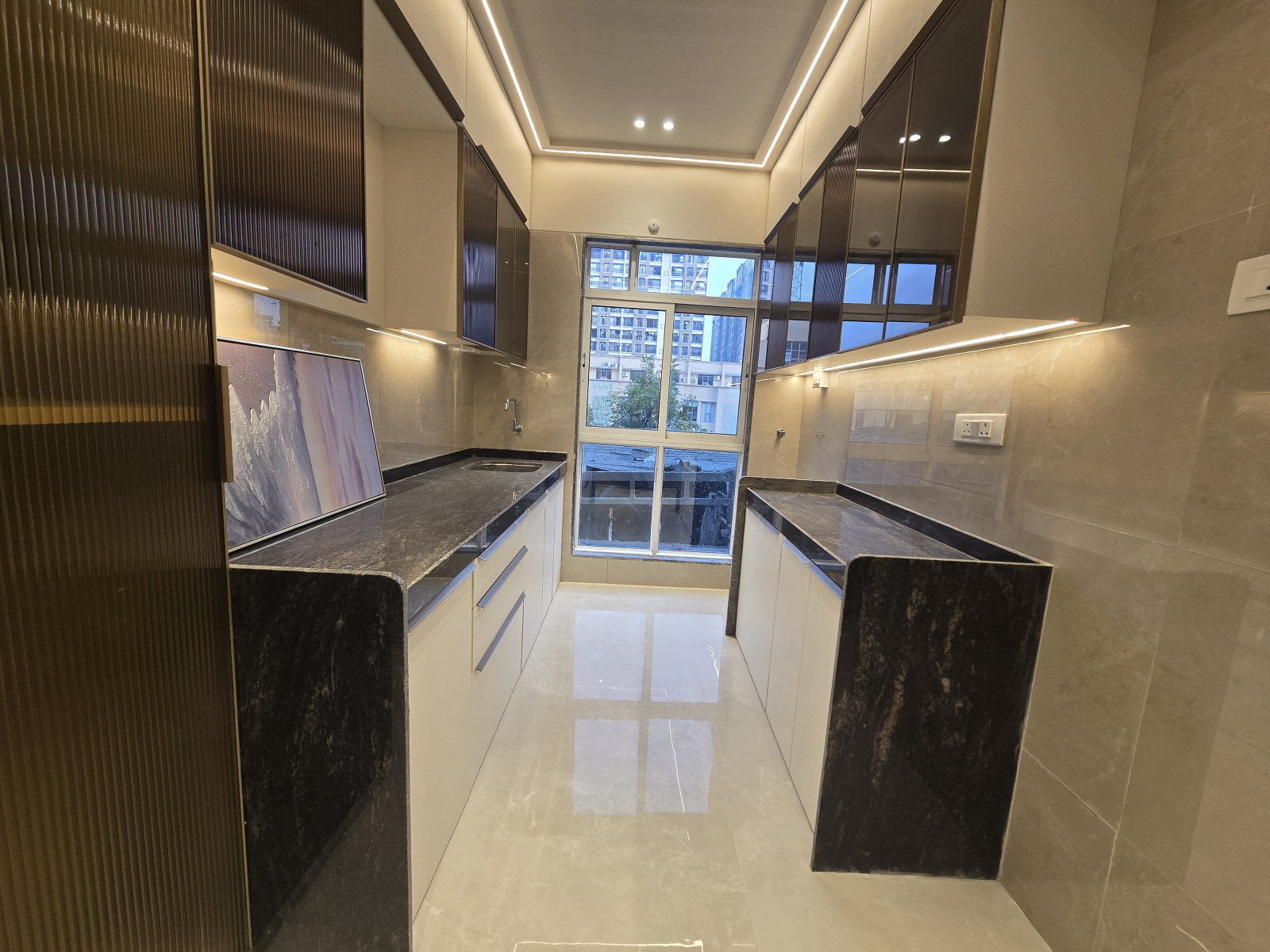 3 BHK Apartment in Virar West, Vasai-Virar — photo 4