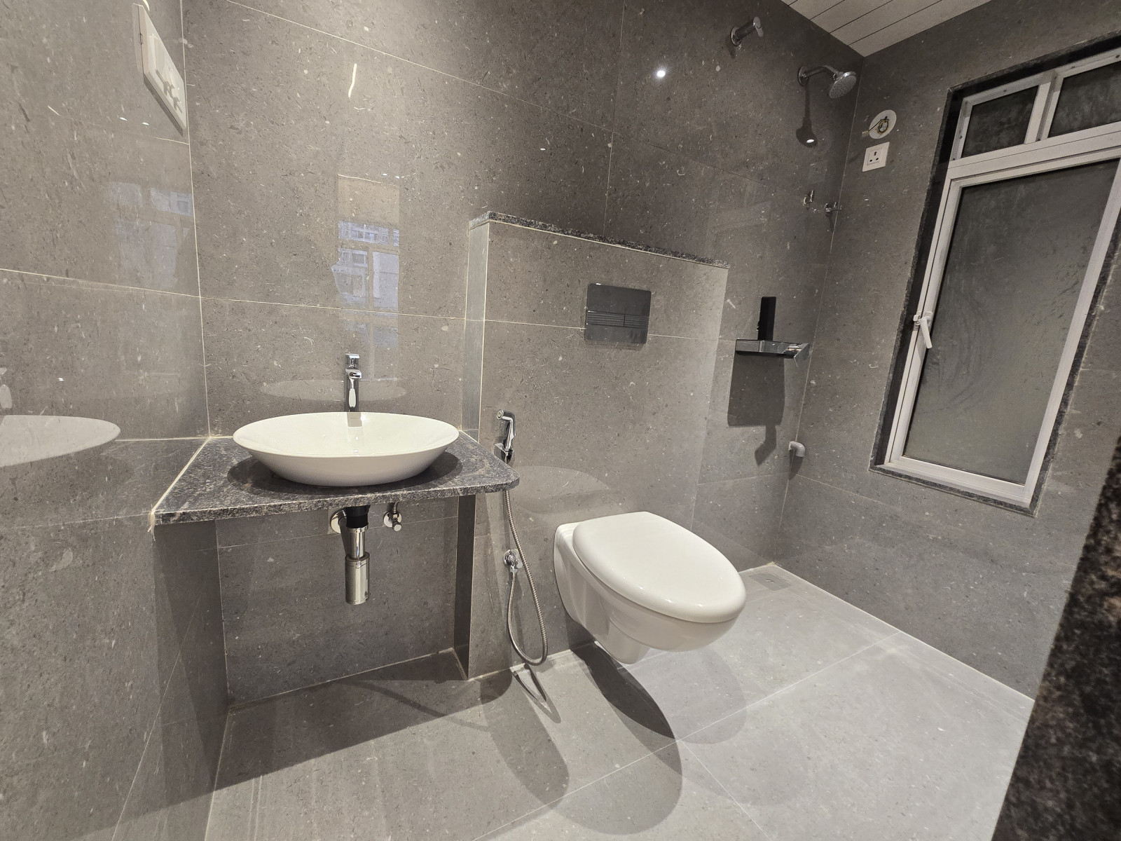 3 BHK Apartment in Virar West, Vasai-Virar — photo 3