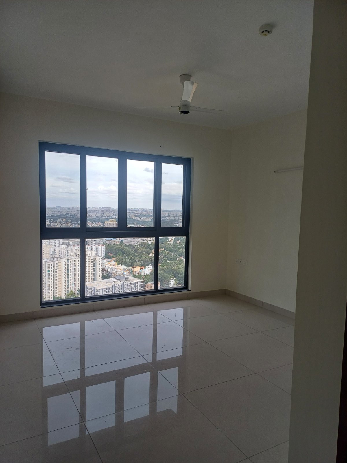 Apartment in Thanisandra, Bengaluru — photo 3