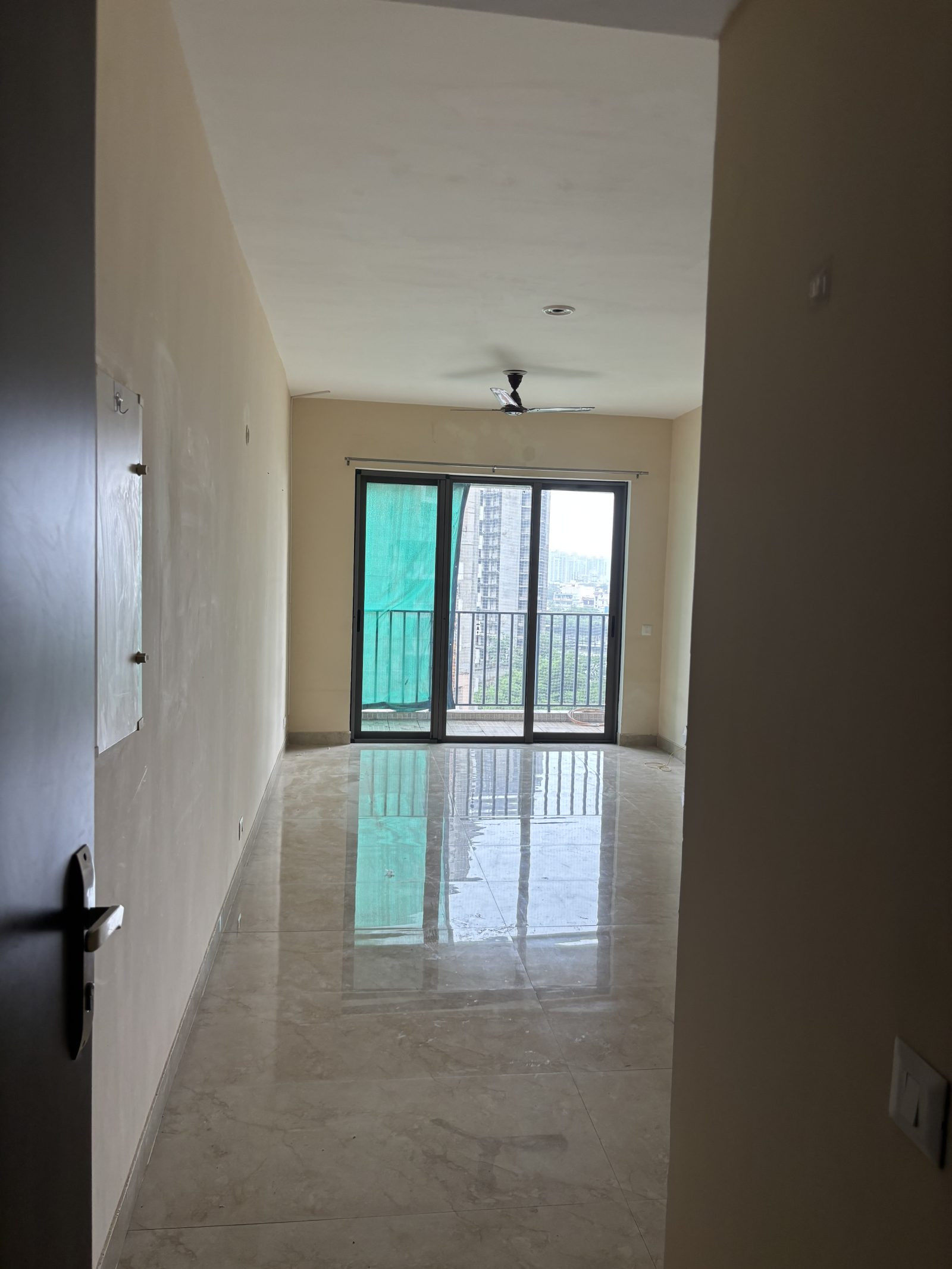 Apartment in Sector 106, gurugram — hero photo