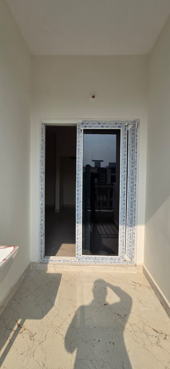 Ready to move 2bhk & 3bhk flats in Ameenpur