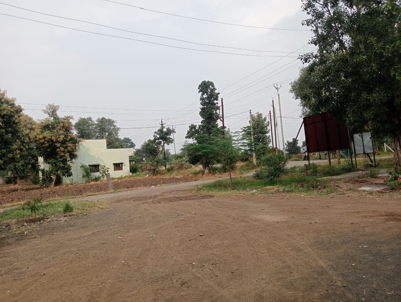 Mixed-use plot in Manglaya Sadak, Indore — photo 2