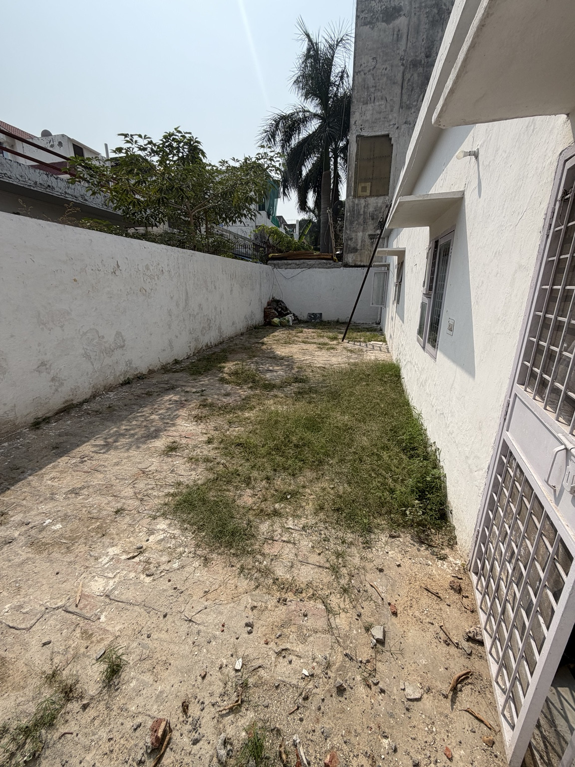 Independent House in Palam Vihar, gurugram — photo 2