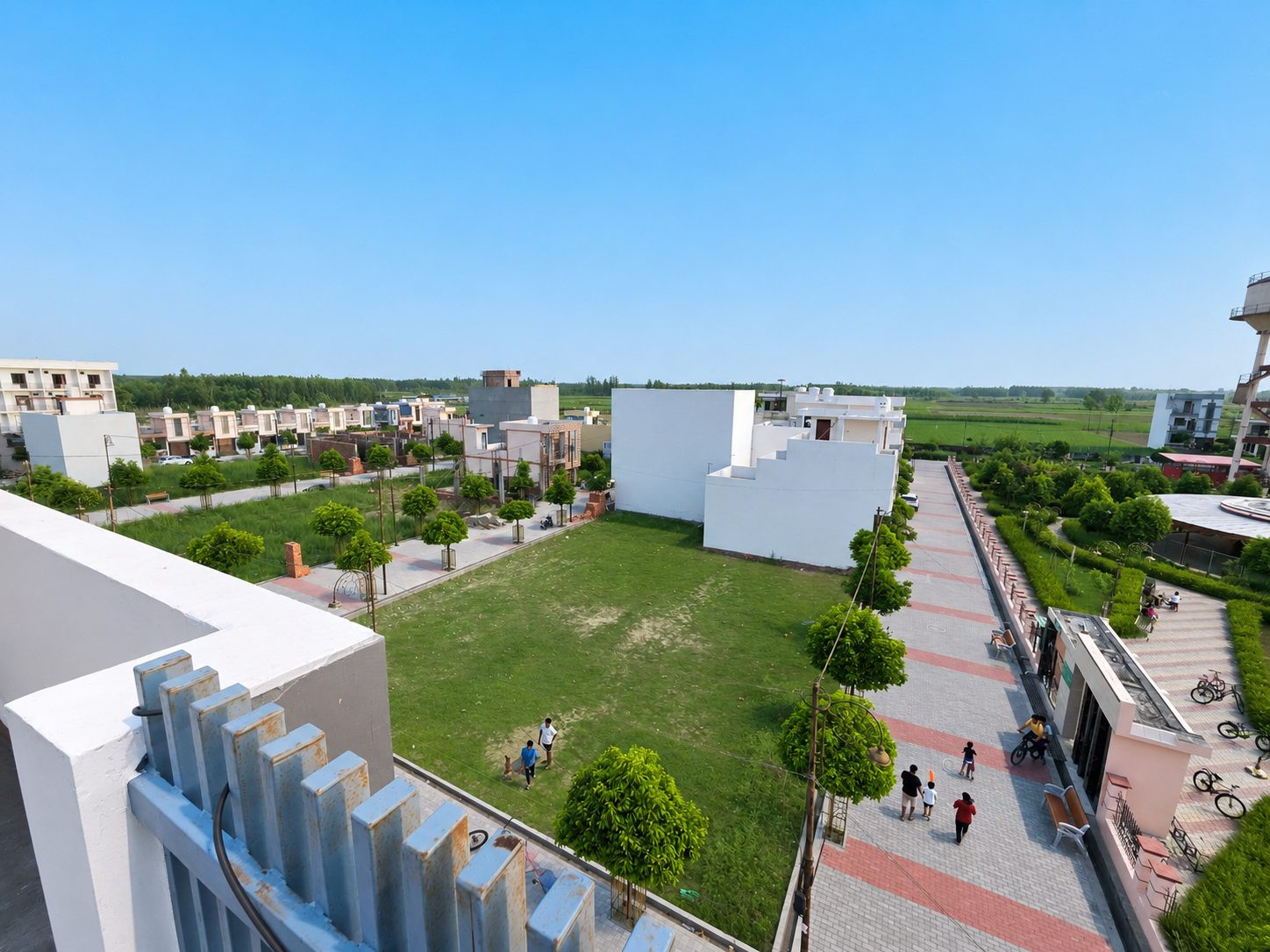 Residential plot in Bahadarabad — hero photo