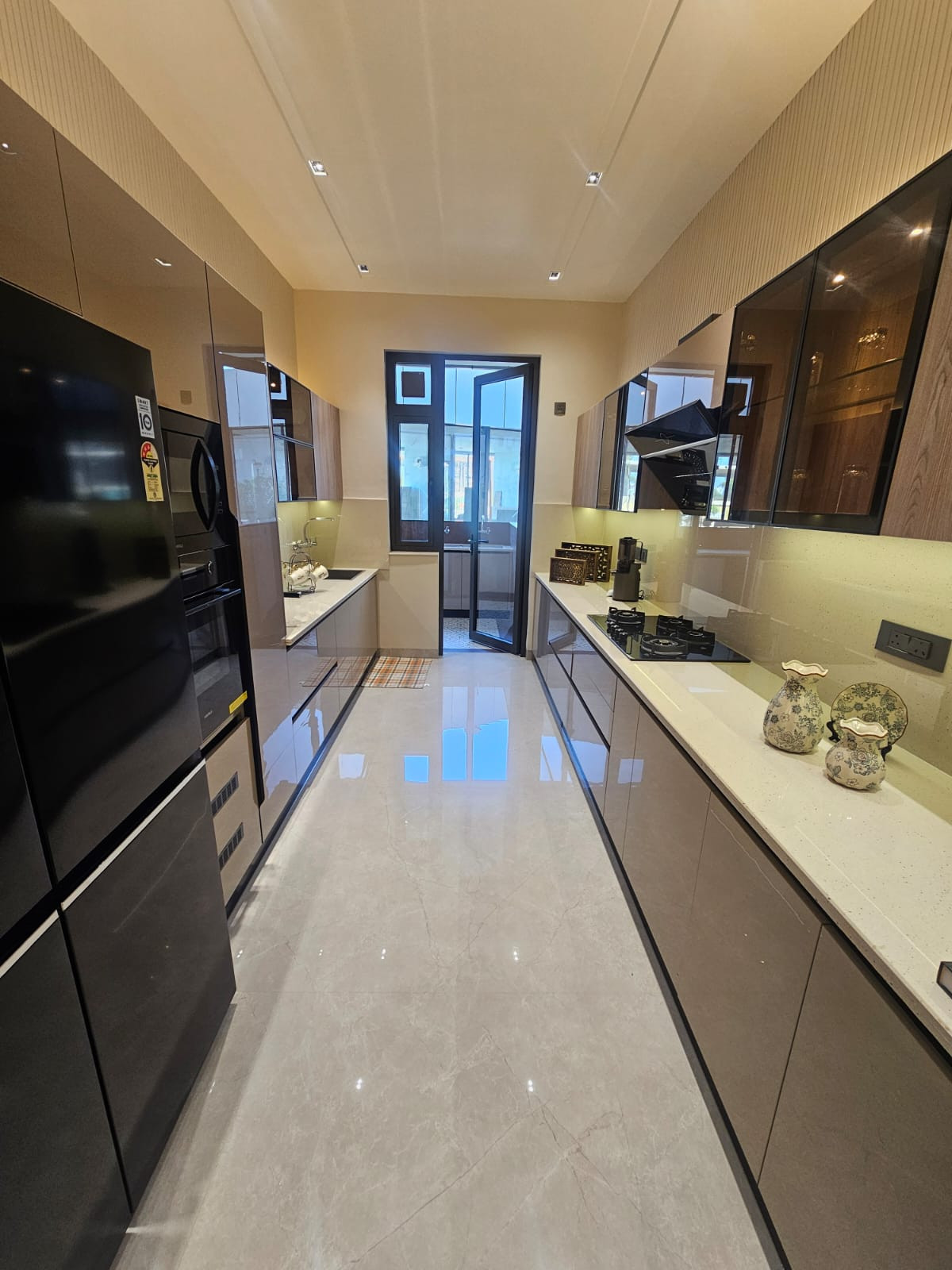 3 BHK Apartment in Zirakpur, Mohali — photo 5