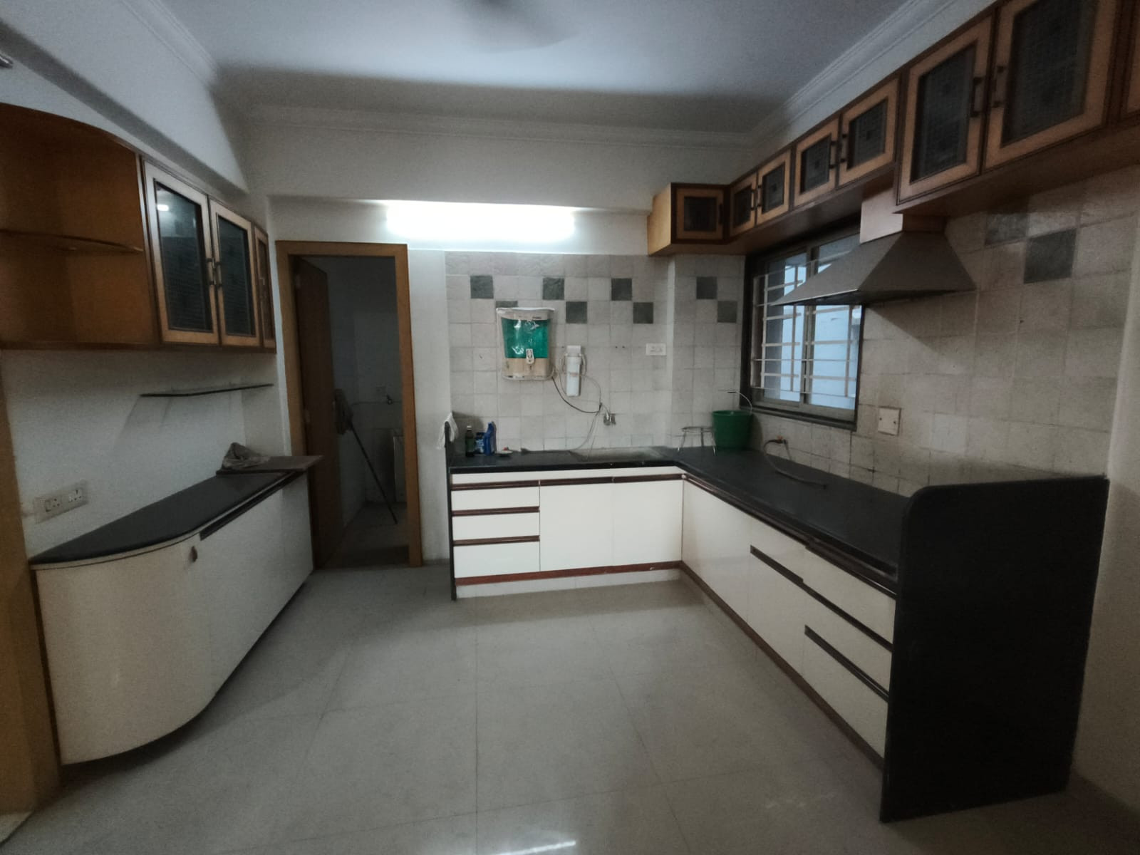 3 BHK Apartment in Prahlad Nagar, Ahmedabad — photo 6