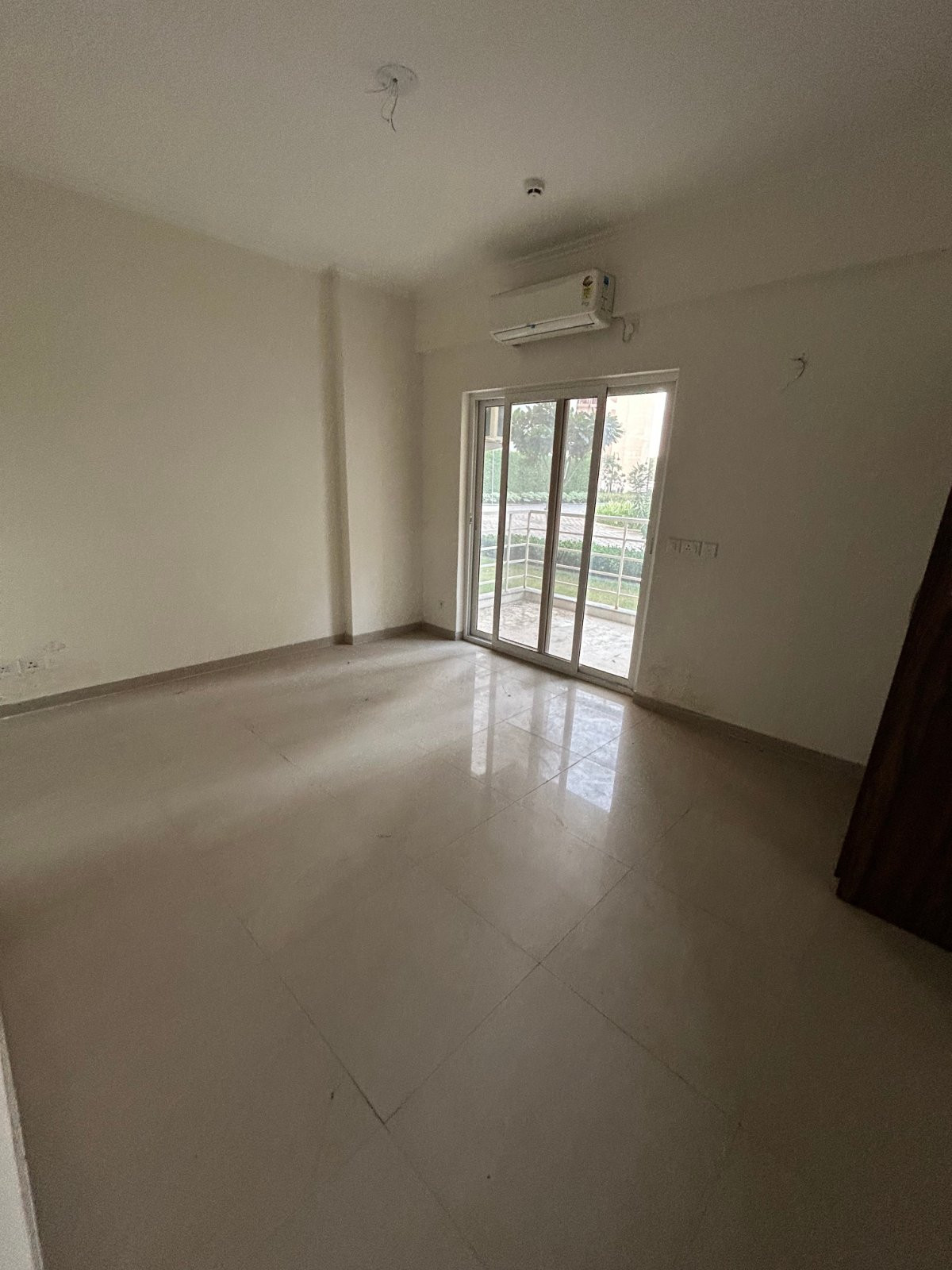 Apartment in Sector 99, gurugram — photo 4