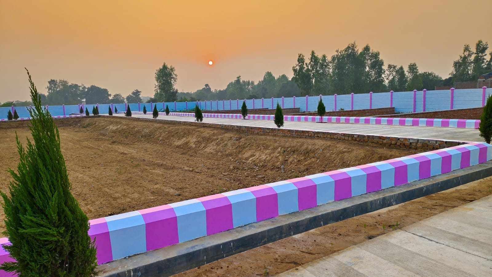 Residential plot in Banthra Sikander Pur — hero photo