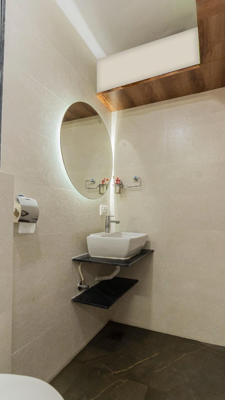 2 BHK Apartment in Mulund East, Mumbai — photo 8